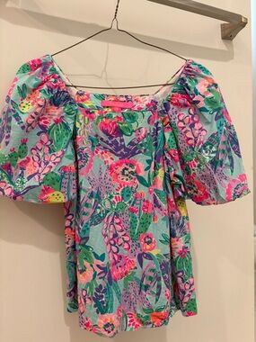 Lilly Pulitzer Bright Floral Puff-Sleeve Top in Aqua
